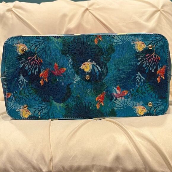 Dooney & Bourke X Disney Ariel The Little Mermaid Tote Bag & Wristlet Wallet NWT - Picture 8 of 13